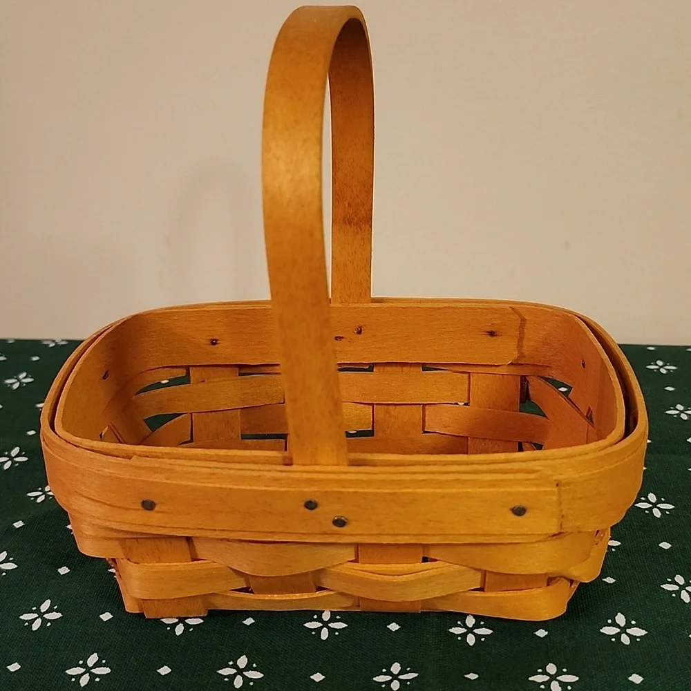 Longaberger Parsley Booking Basket